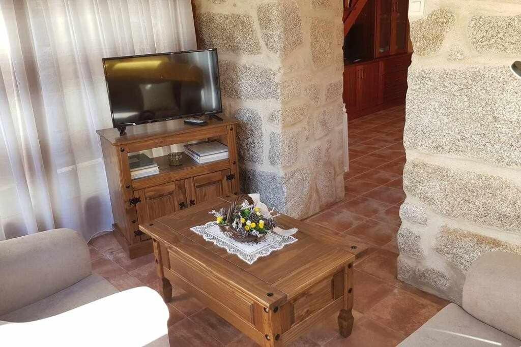 Pedrafigueira Casa Cuadrantecasa De Piedra En Playa De Carnota 빌라 외부 사진